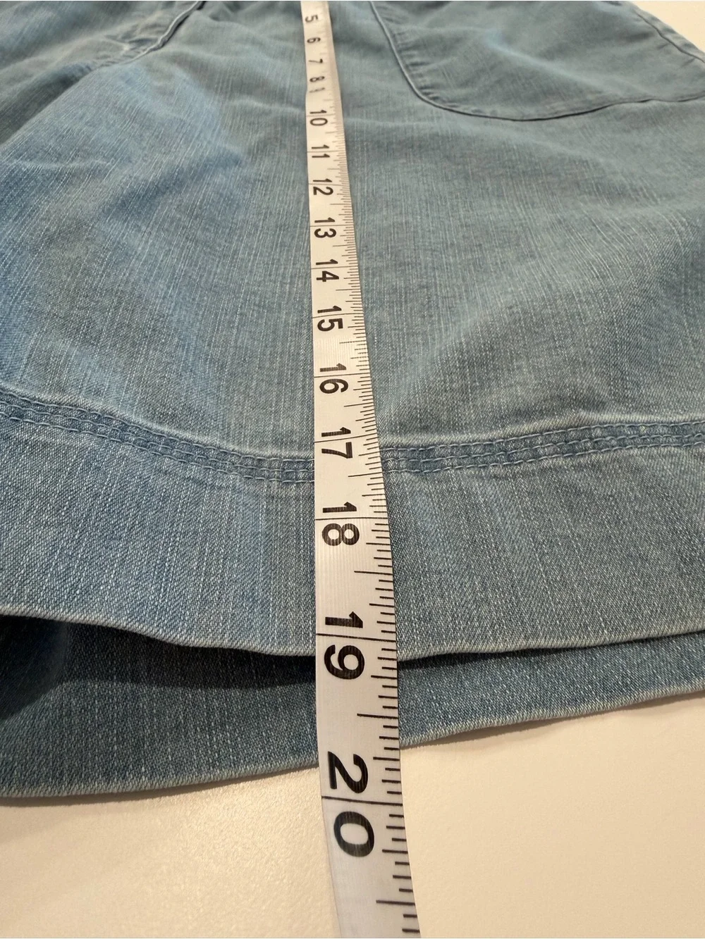 Woolrich Light Wash Denim Shorts with Front Patch Pockets Bermuda stretch 14
